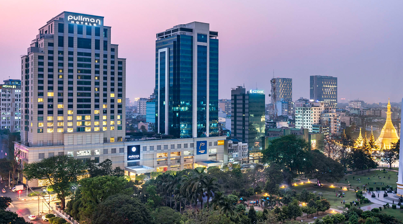 PULLMAN YANGON CENTREPOINT HOTEL